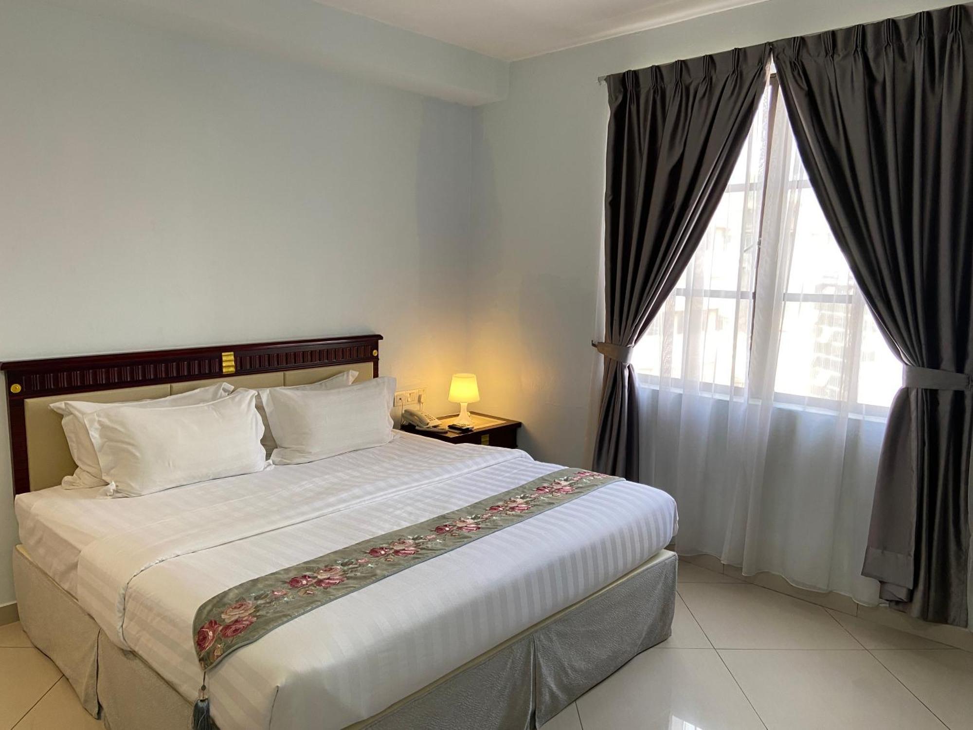 Hotel Al Amin Куала Лумпур Екстериор снимка
