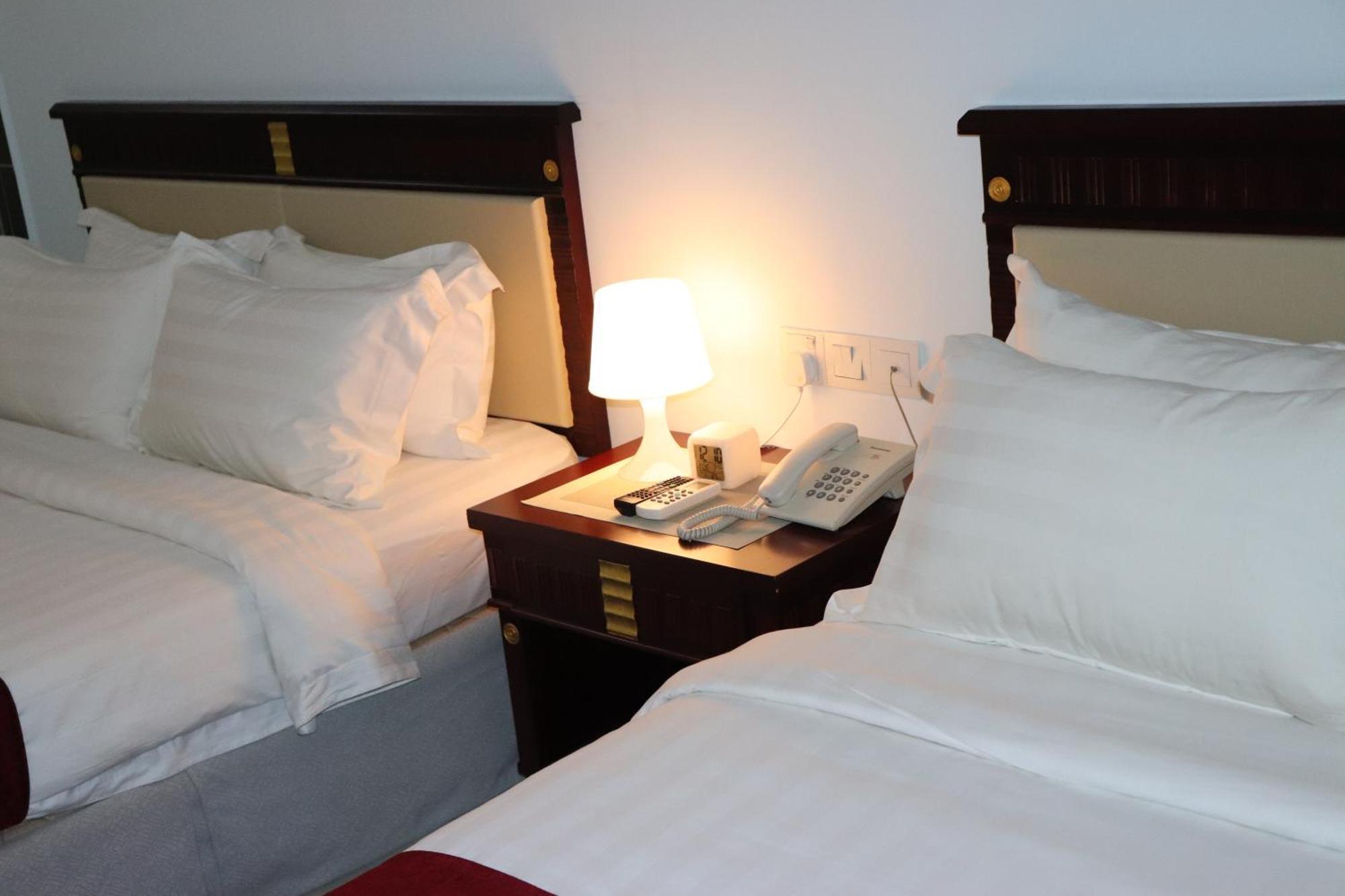 Hotel Al Amin Куала Лумпур Екстериор снимка