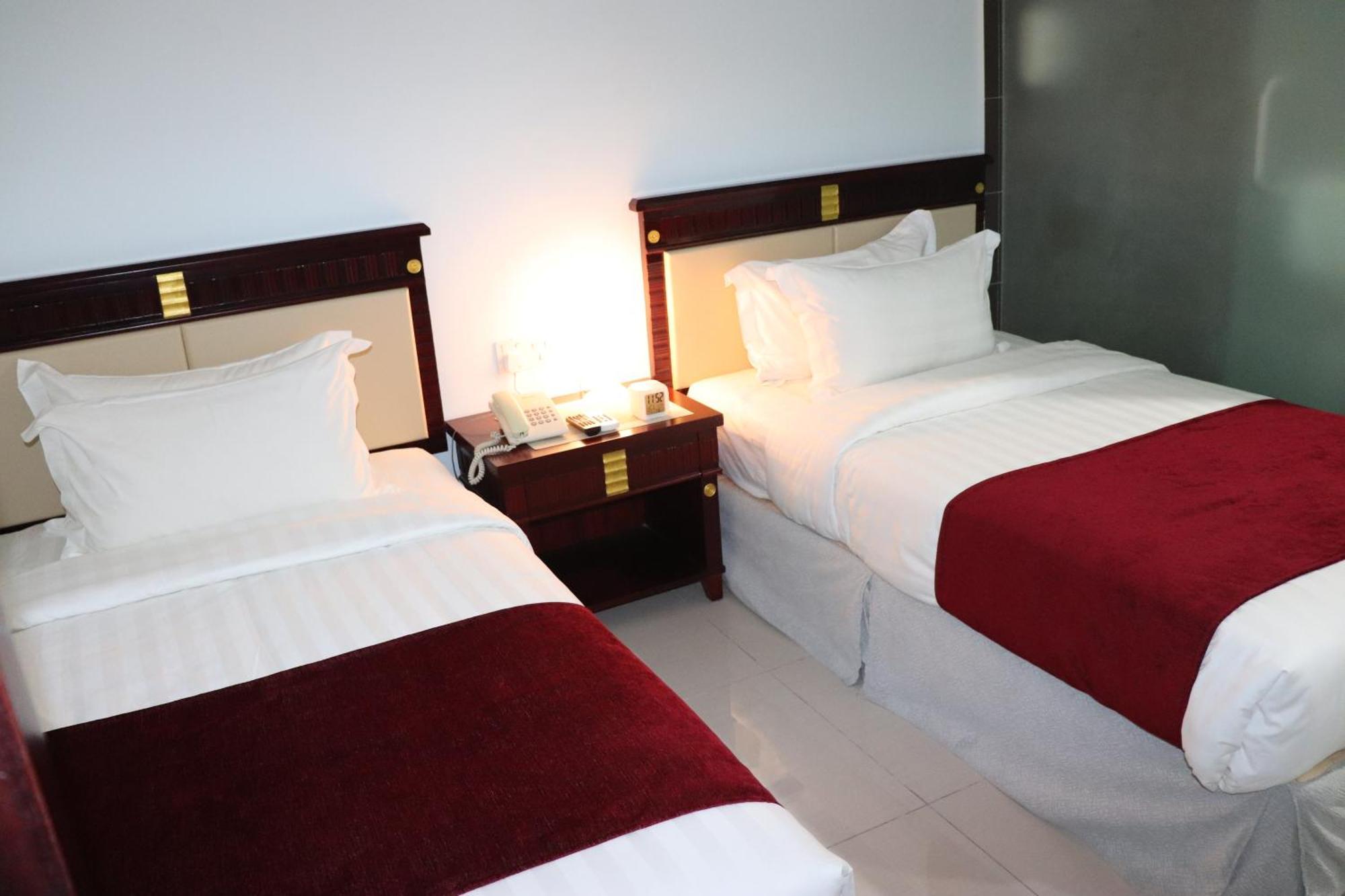 Hotel Al Amin Куала Лумпур Екстериор снимка